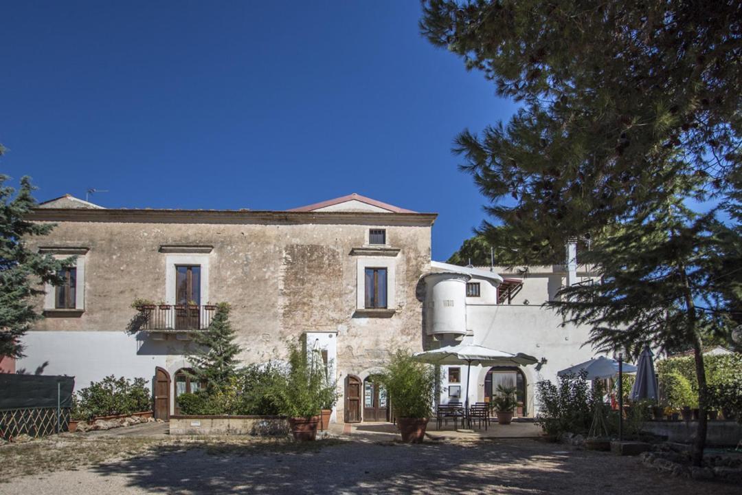 MASSERIA CITULO Il Pino grande Villa Castel Del Monte  Esterno foto